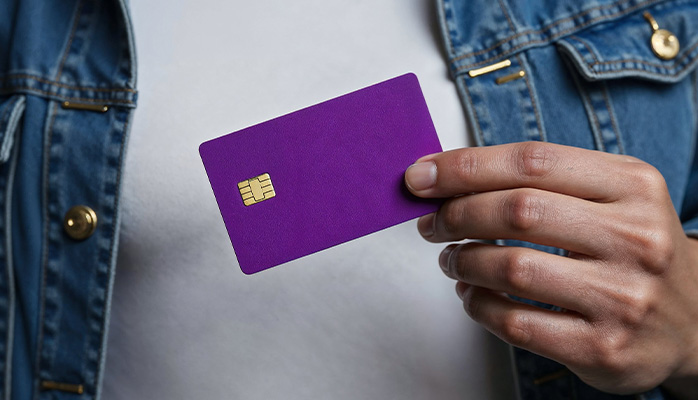 Arnaques aux faux placements : la responsabilité des banques en question - lemonde.fr